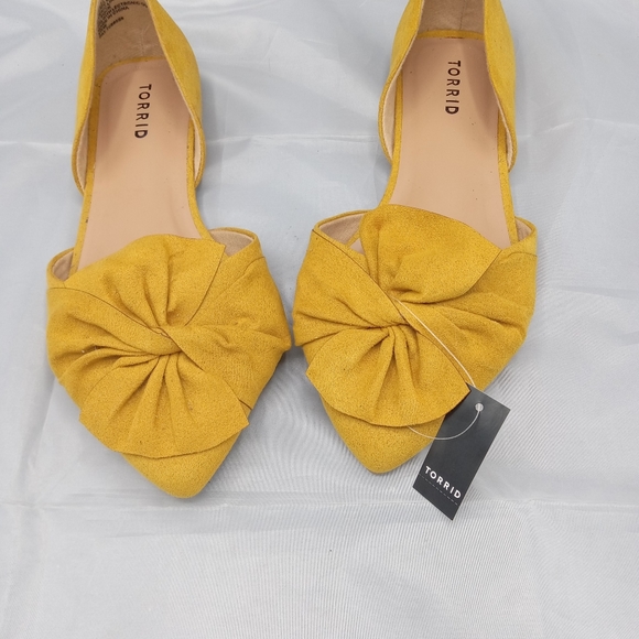 torrid yellow shoes